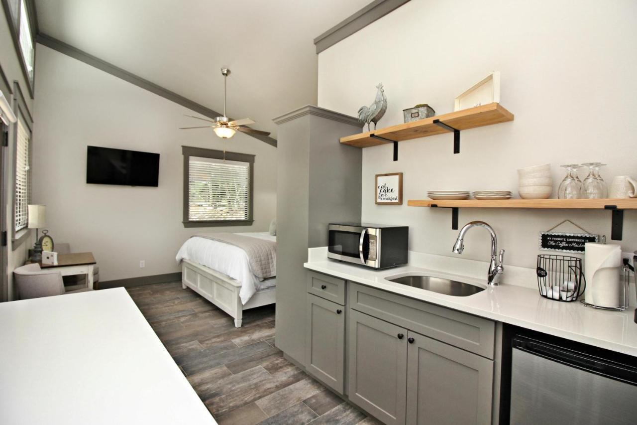 ويمبيرلي Green Acres Cottages - Dripping Springs Suite المظهر الخارجي الصورة